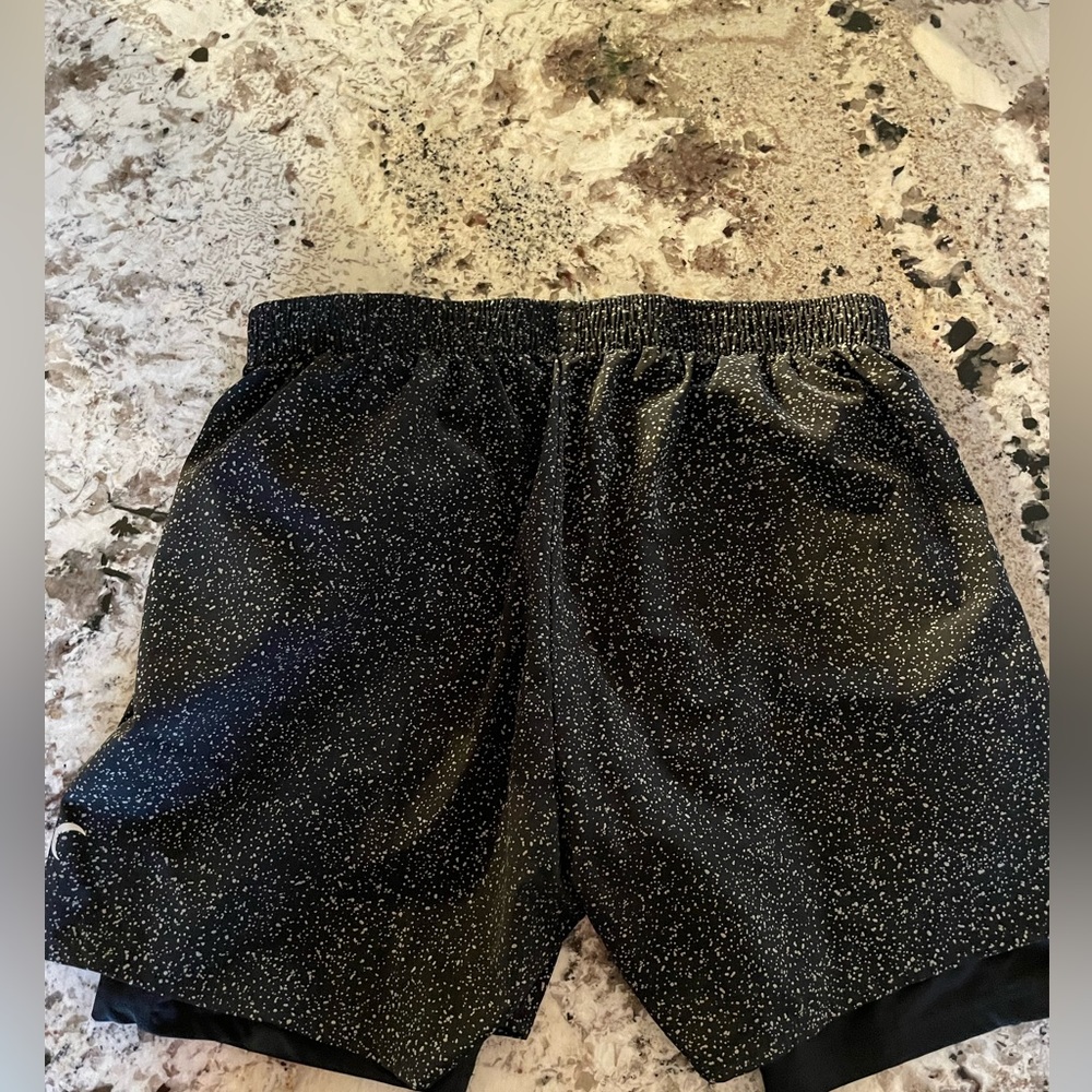 Zyia men’s black shorts with stretch lining. Grade for working out or jogging.